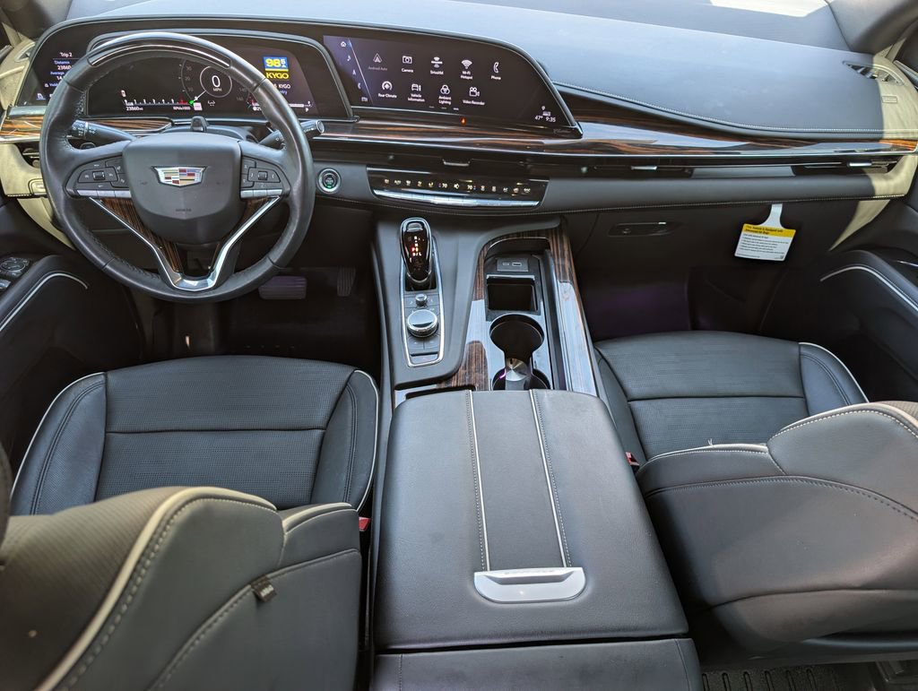 Used 2023 Cadillac Escalade ESV Premium Luxury w/ LPO, Floor Liner Package AWD/4WD image 20
