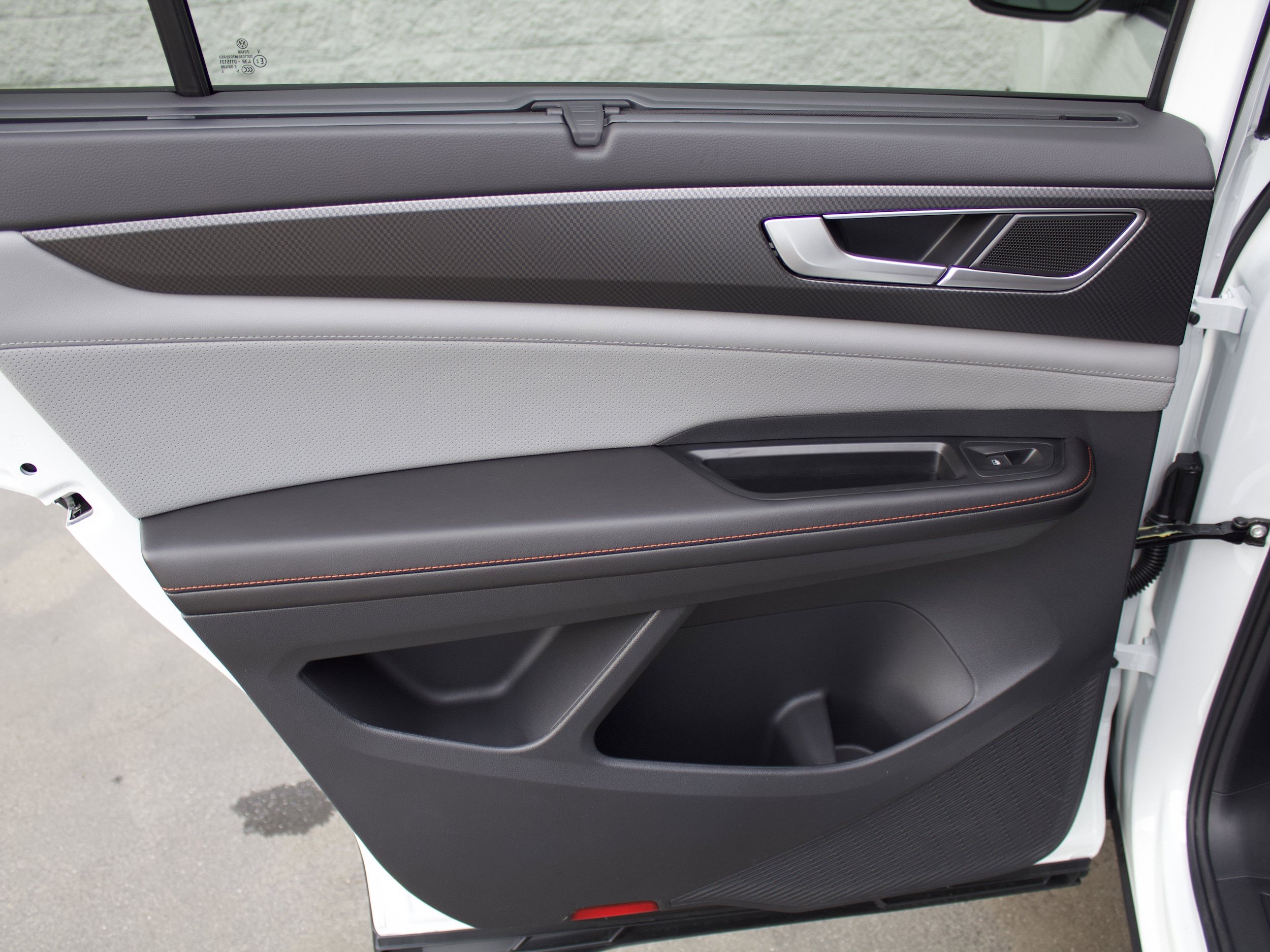 New 2026 Volkswagen Atlas Peak Edition AWD/4WD image 25