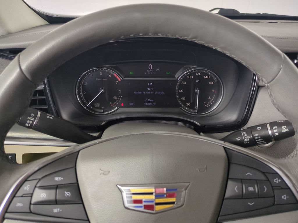 Used 2022 Cadillac XT5 Premium Luxury FWD image 35