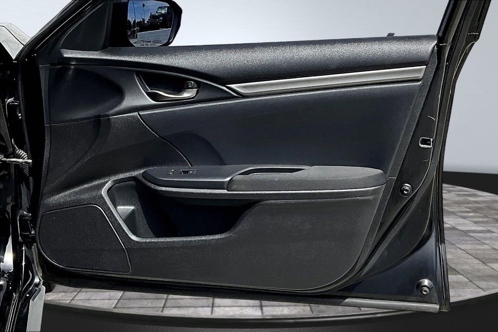 Used 2017 Honda Civic Sport image 15