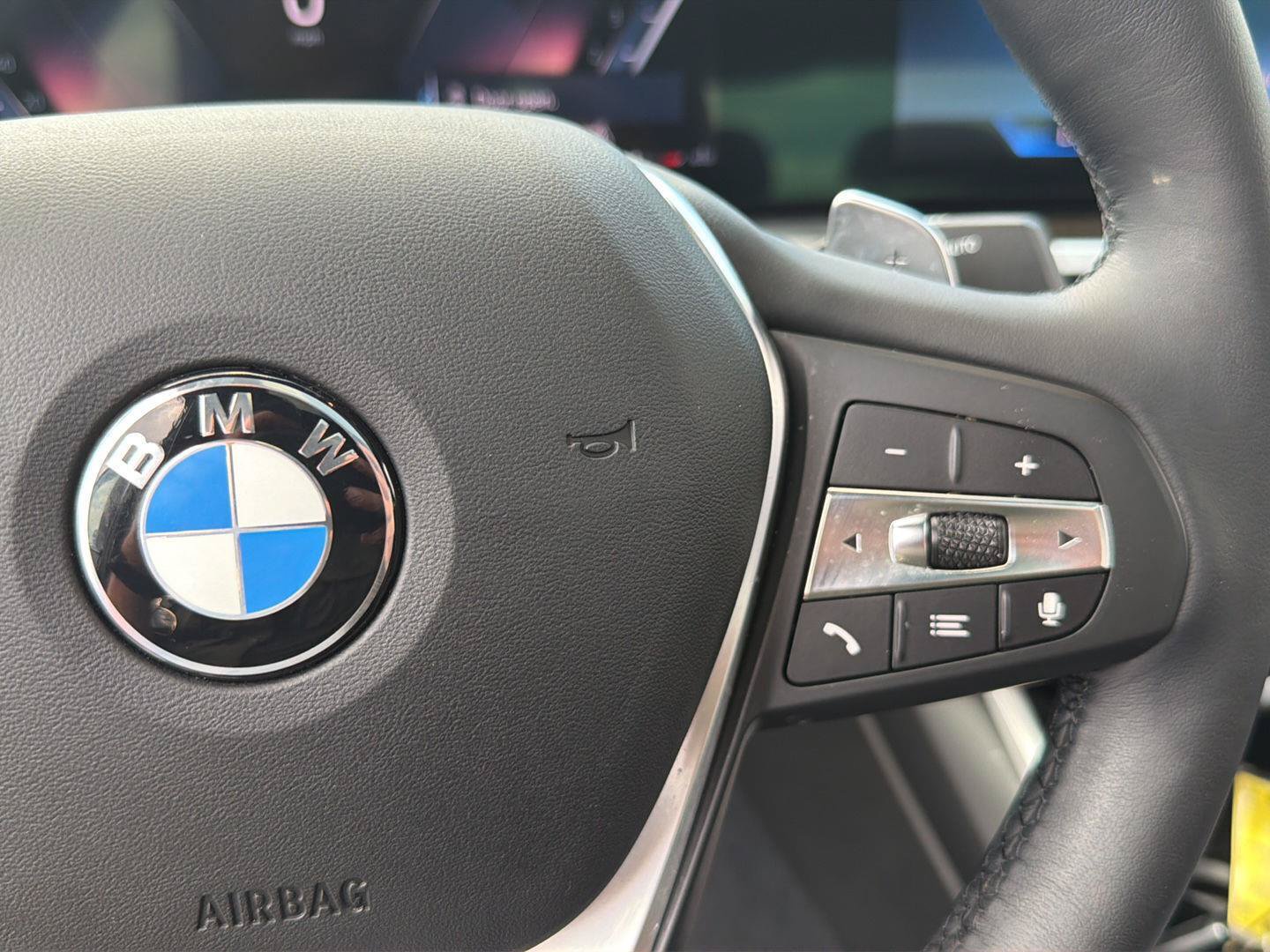 Used 2023 BMW 330i Sedan w/ Premium Package RWD image 21