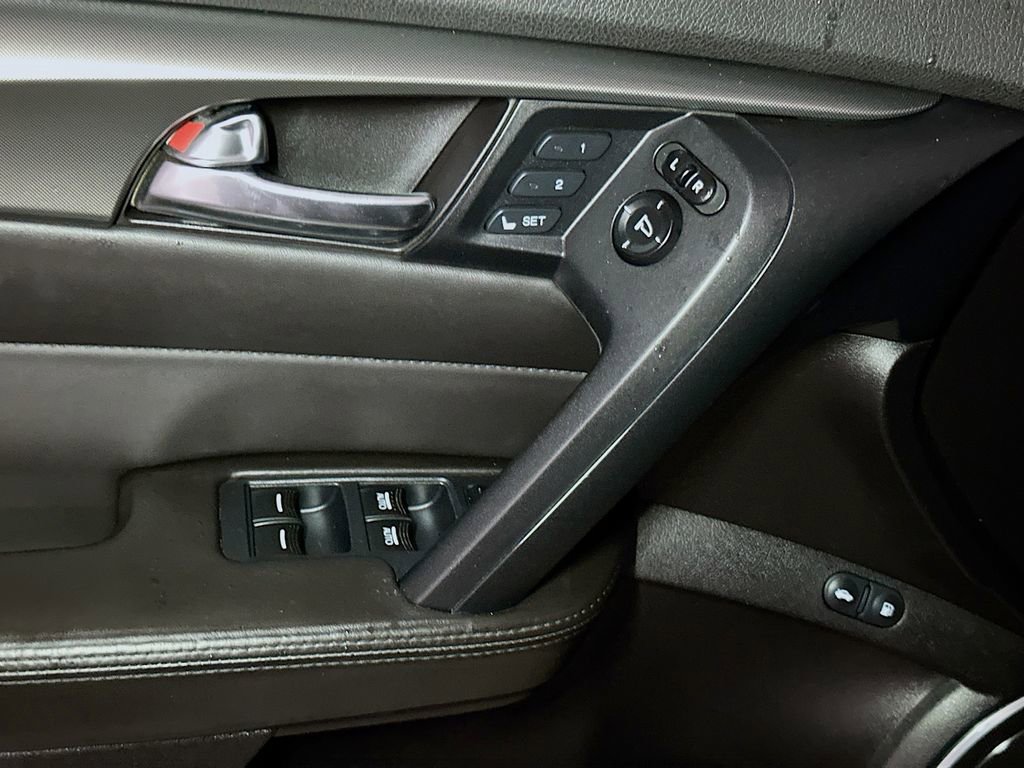 Used 2012 Acura TL w/ Technology Package image 18