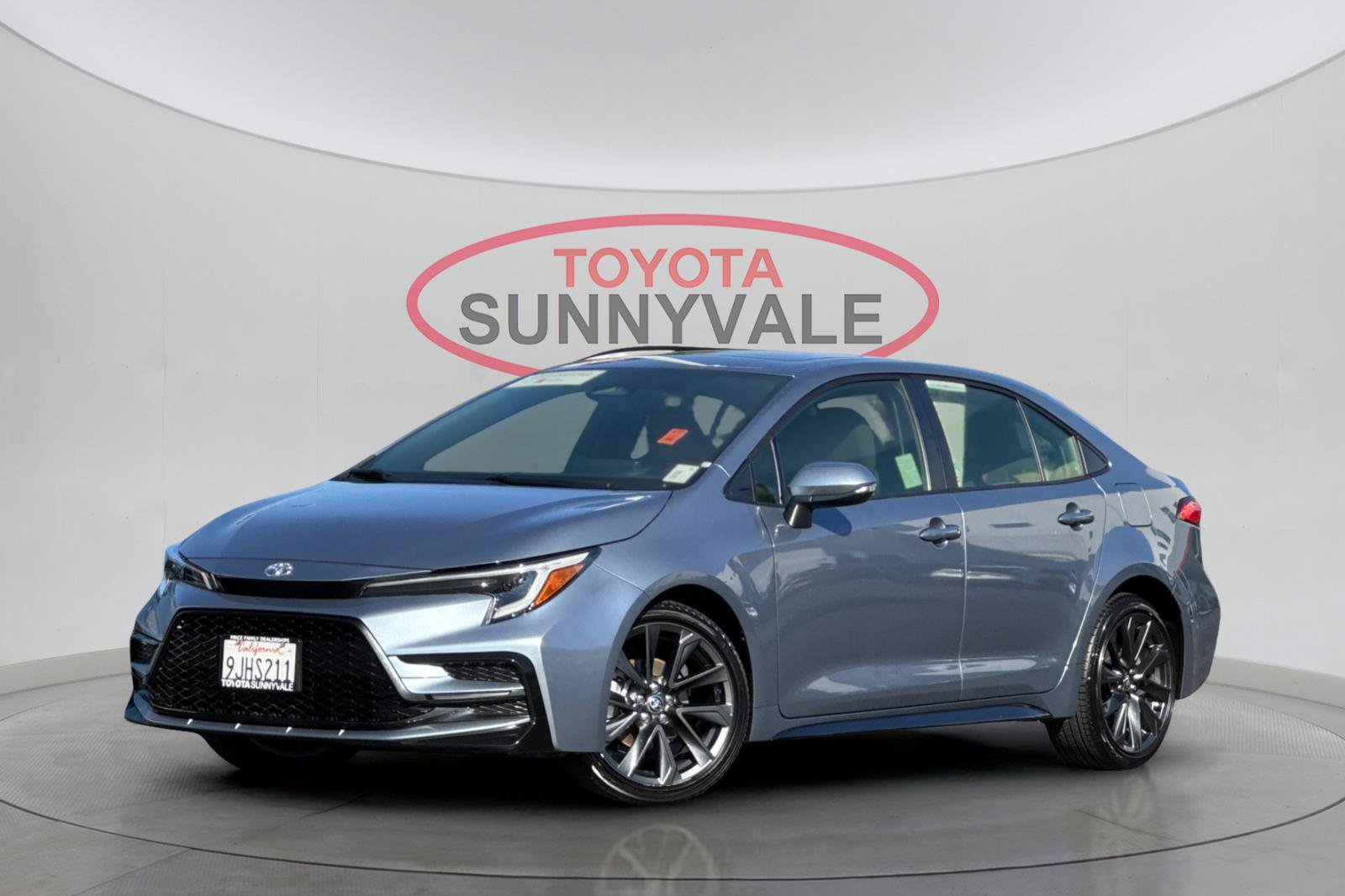 Certified 2024 Toyota Corolla SE w/ SE Premium Package FWD image 2