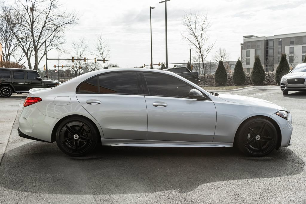 Used 2023 Mercedes-Benz C 300 4MATIC Sedan image 3