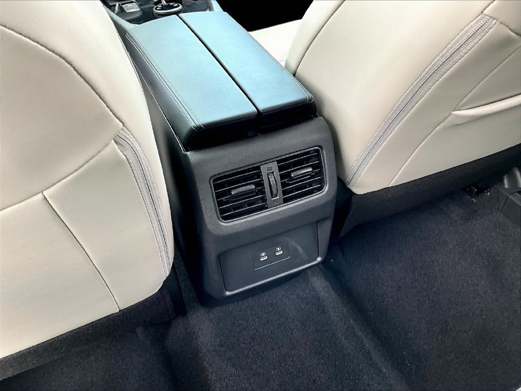 New 2026 Nissan Rogue Dark Armor AWD/4WD image 19