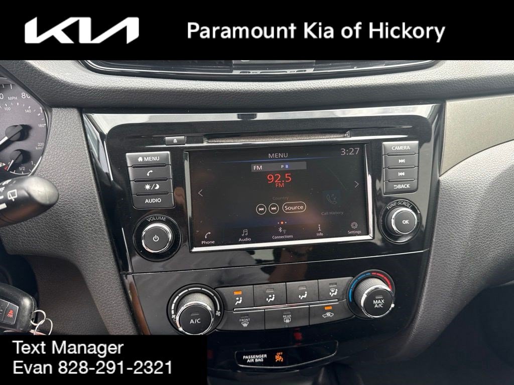 Used 2019 Nissan Rogue Sport S w/ Appearance Package AWD/4WD image 21