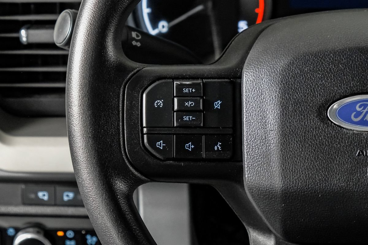 Used 2023 Ford F250 XLT w/ 360-Degree Camera Package AWD/4WD image 18