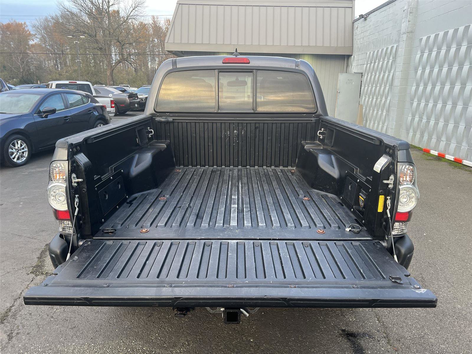 Used 2012 Toyota Tacoma 4x4 Double Cab image 23