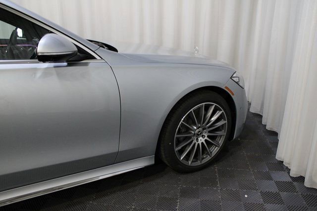 New 2026 Mercedes-Benz S 580 4MATIC Sedan image 10