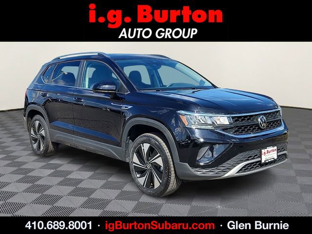 Used 2024 Volkswagen Taos SE AWD/4WD image 1