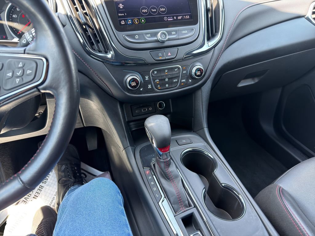 Certified 2022 Chevrolet Equinox RS w/ RS Leather Package FWD image 23