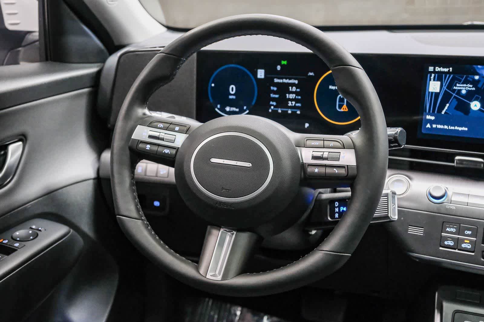Used 2024 Hyundai Kona Limited FWD image 19