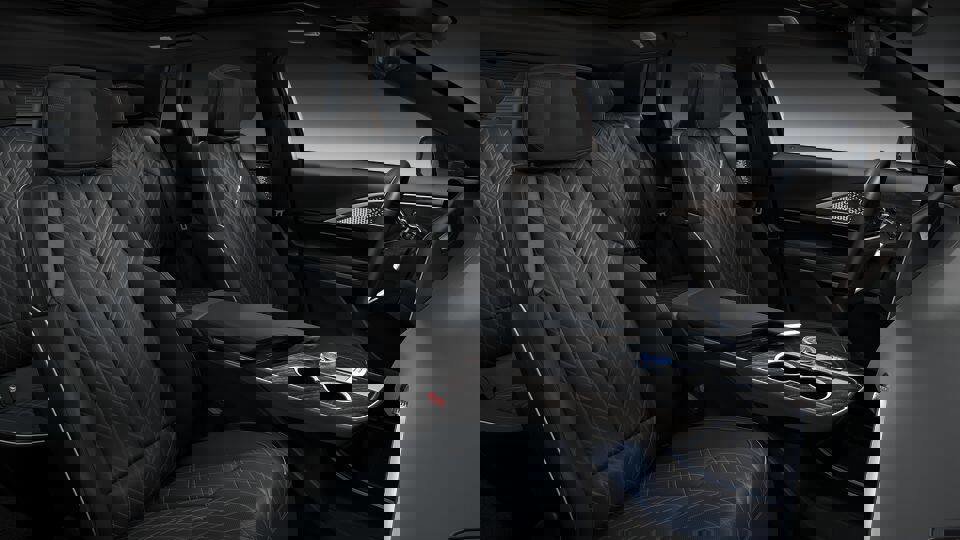 New 2026 Cadillac Lyriq V image 35