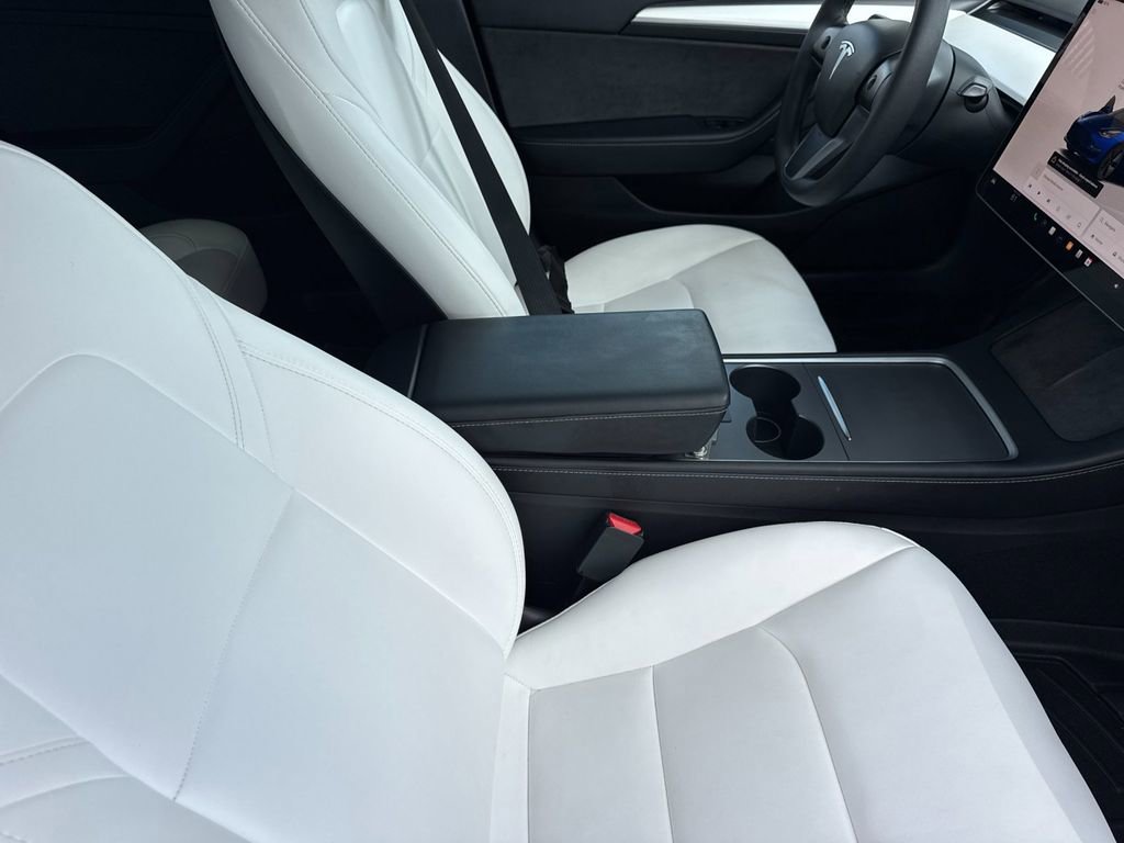 Used 2022 Tesla Model 3 RWD image 14