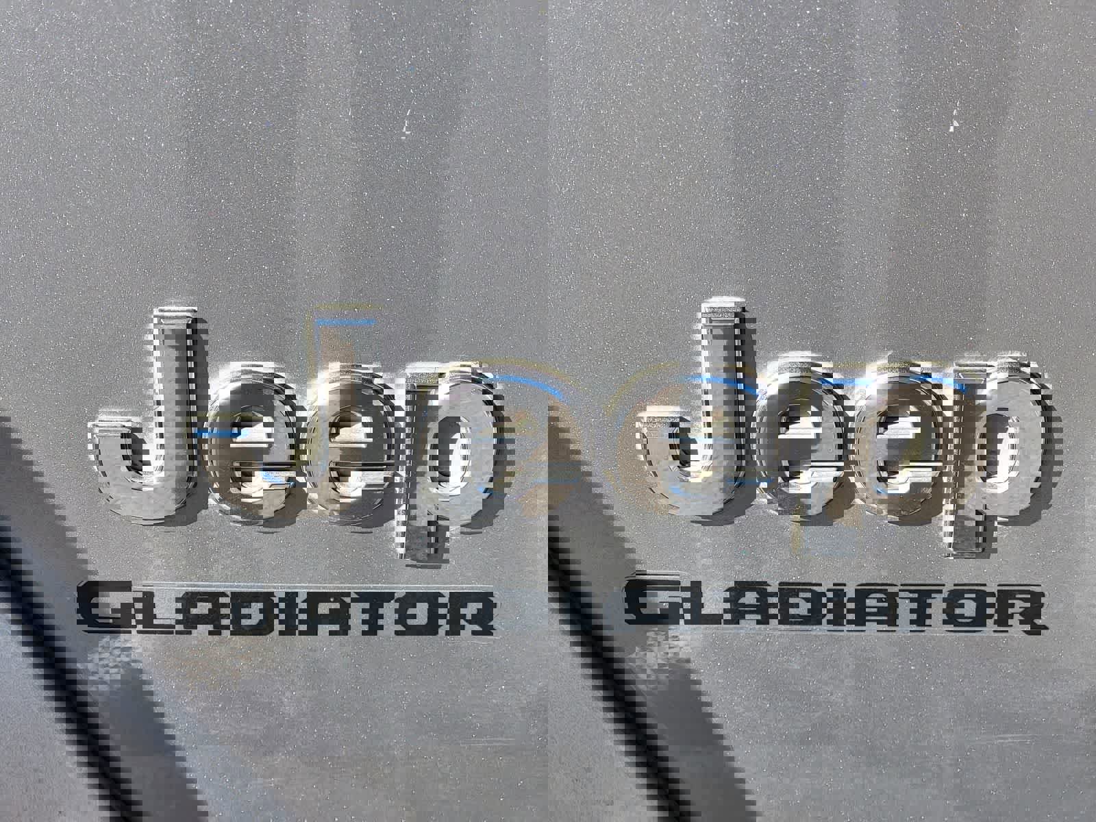 Used 2020 Jeep Gladiator Overland image 8