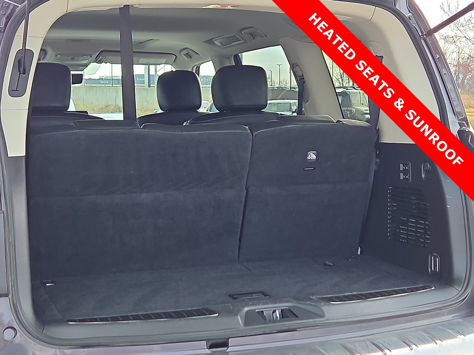 Used 2024 INFINITI QX80 Luxe image 9