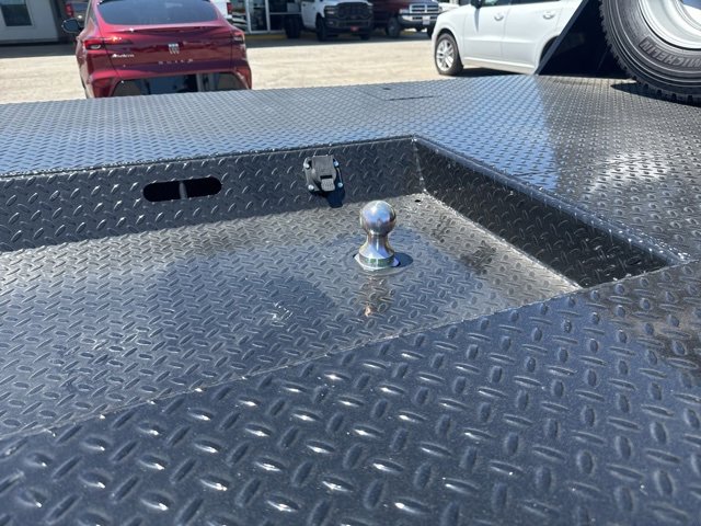 New 2025 RAM 4500 4x4 Crew Cab DRW image 11