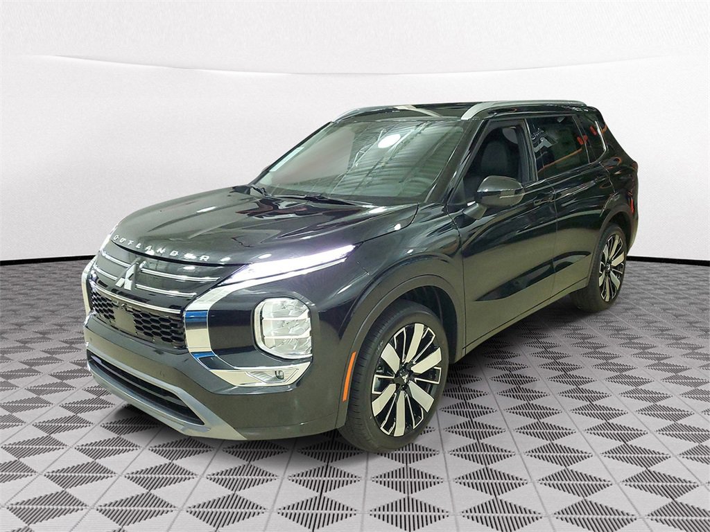 New 2025 Mitsubishi Outlander SEL image 3