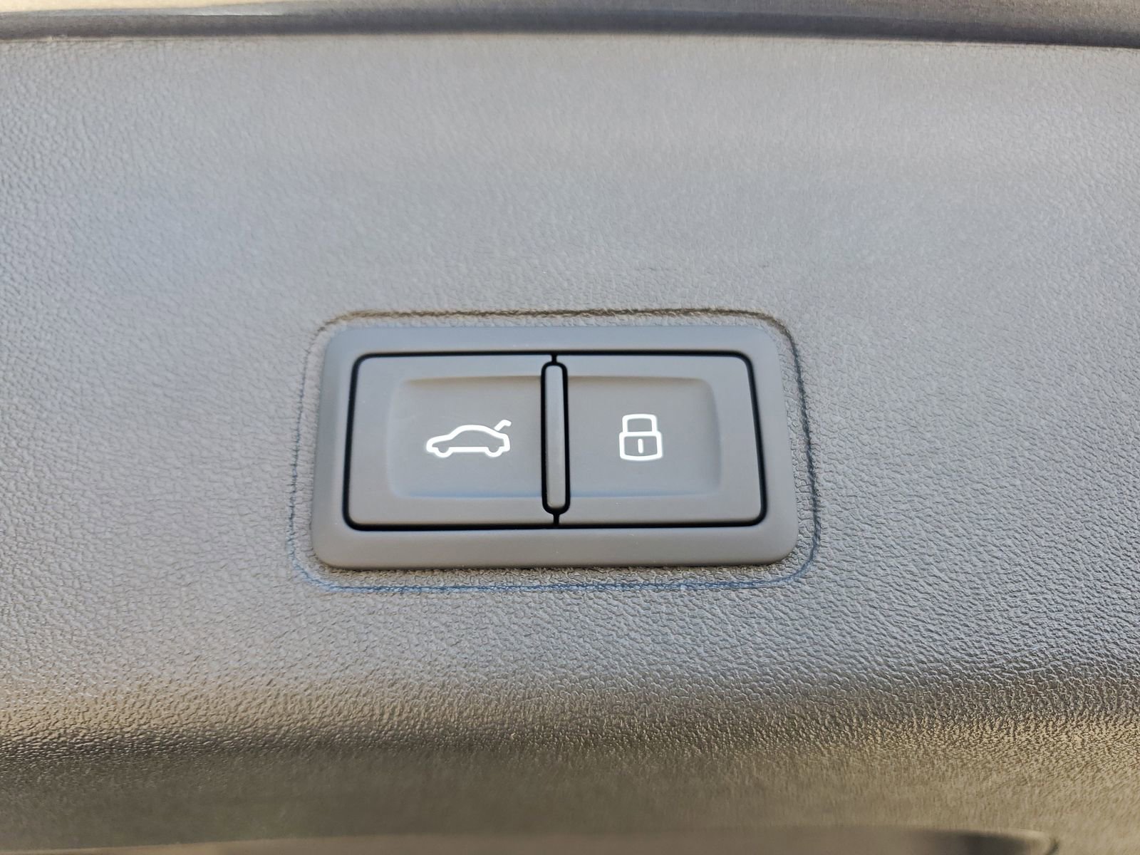 New 2026 Audi Q3 quattro 2.0T AWD/4WD image 10