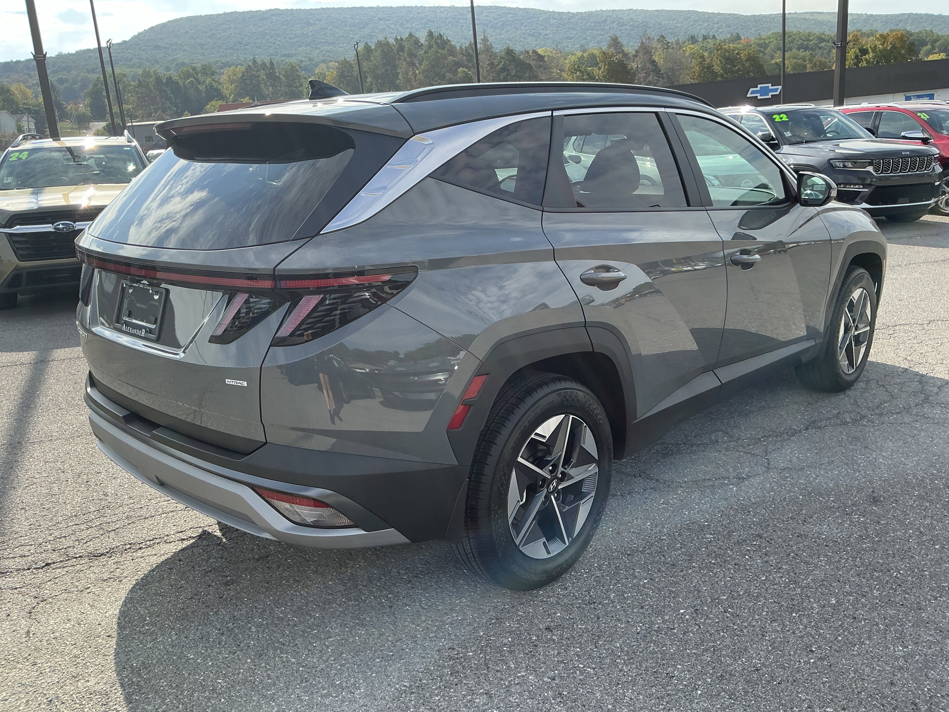 New 2026 Hyundai Tucson SEL image 3