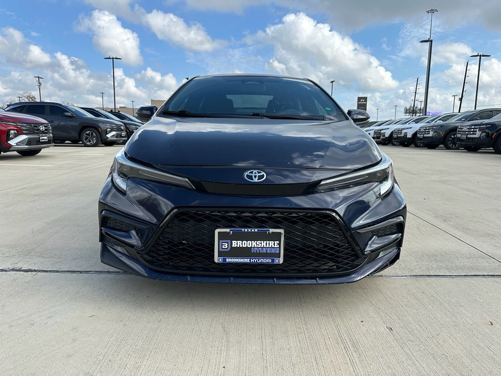 Used 2024 Toyota Corolla SE image 2