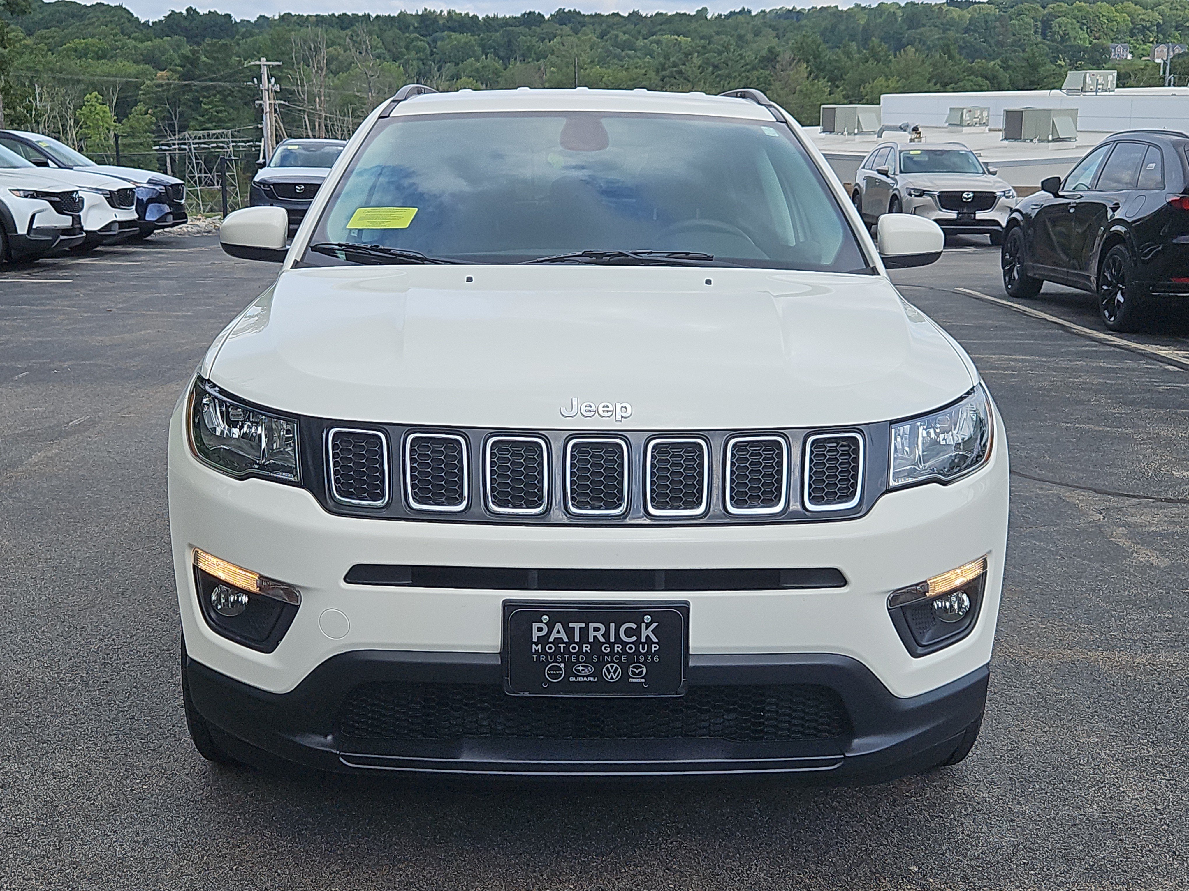 Used 2018 Jeep Compass Latitude w/ Cold Weather Group AWD/4WD image 25