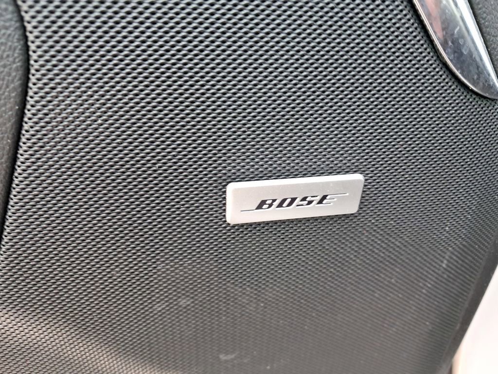 Used 2021 GMC Yukon Denali w/ Denali Premium Package image 13