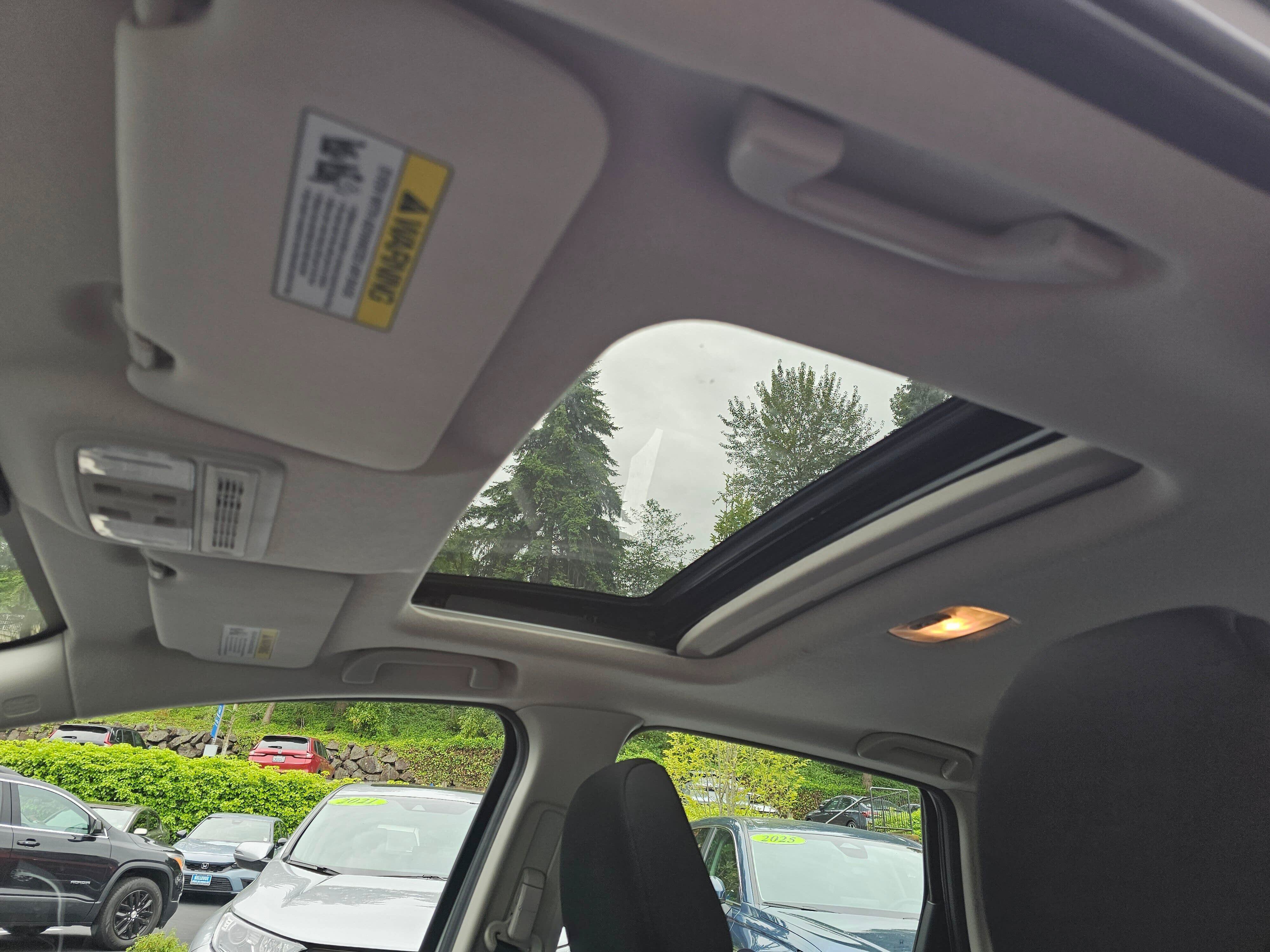 Used 2018 Honda Fit EX image 23
