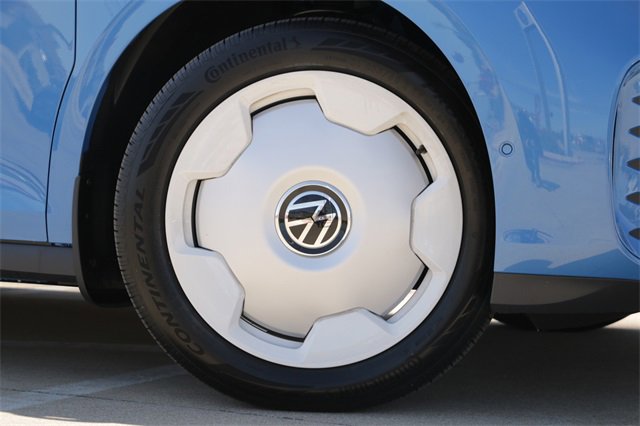 New 2025 Volkswagen ID. Buzz 1st Edition image 2