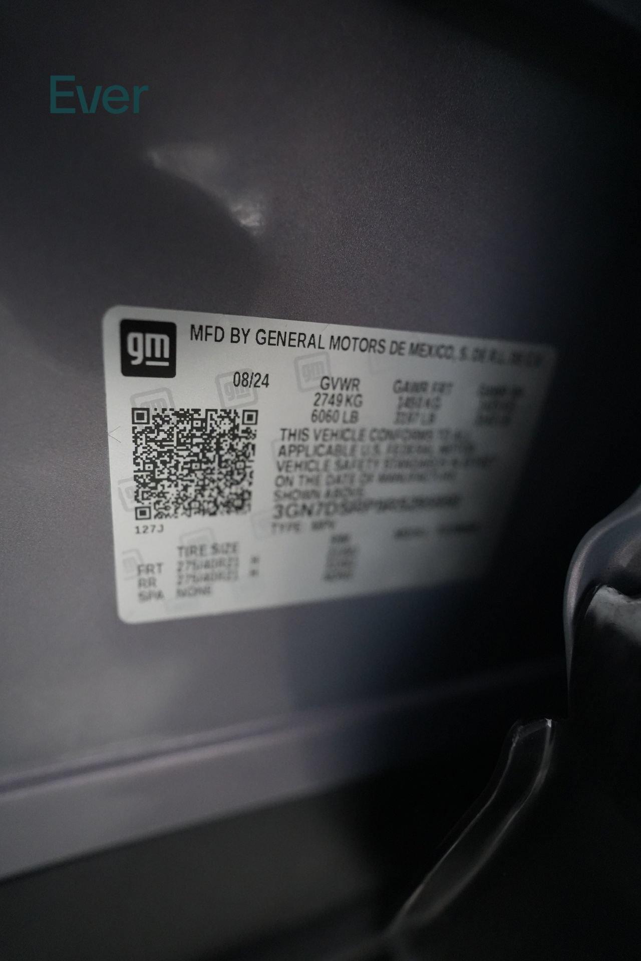 Used 2024 Chevrolet Equinox EV RS FWD image 25
