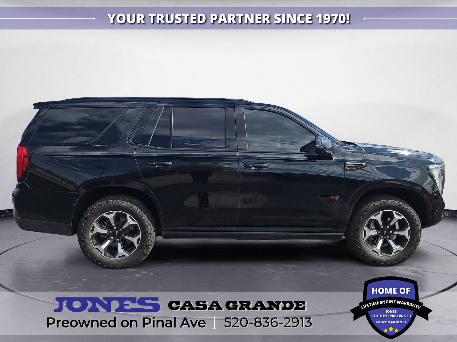 Used 2025 GMC Yukon AT4 Ultimate w/ LPO, Floor Liner Package AWD/4WD image 6