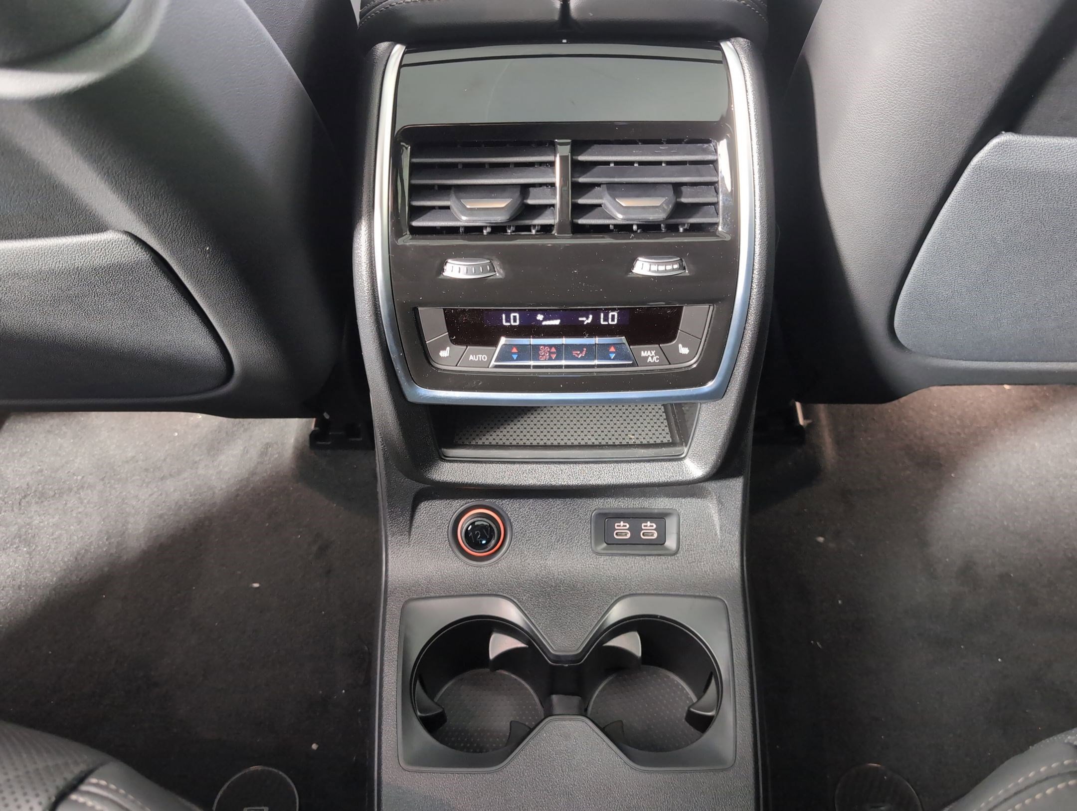 New 2026 BMW X7 xDrive40i w/ M Sport Package image 29