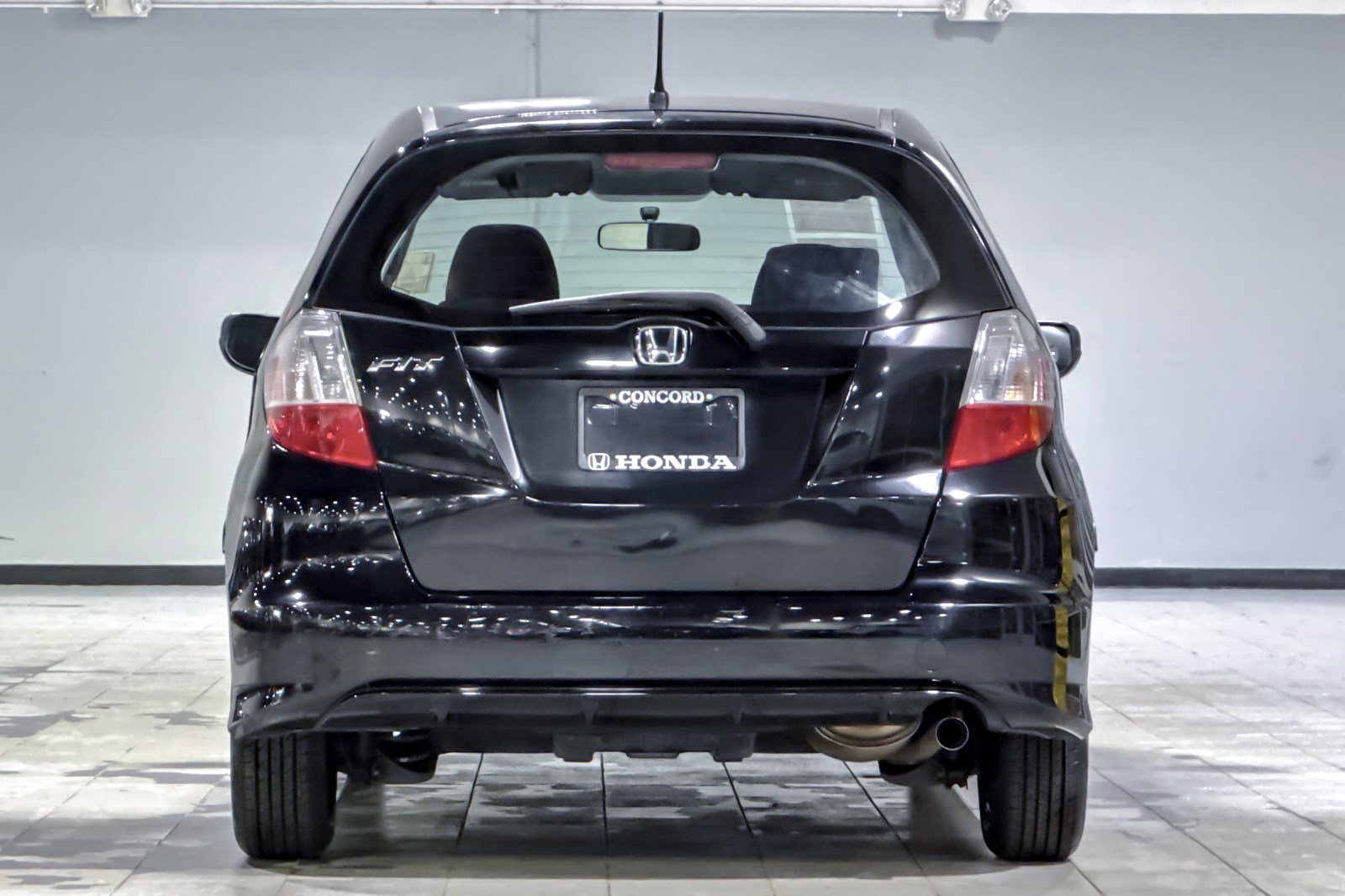 Used 2011 Honda Fit image 9