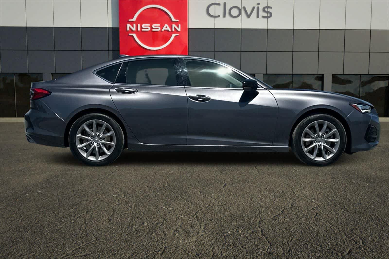 Used 2023 Acura TLX FWD image 9