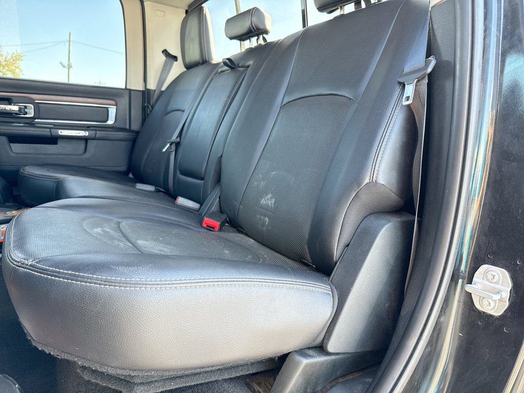 Used 2017 RAM 1500 Laramie w/ Convenience Group AWD/4WD image 23