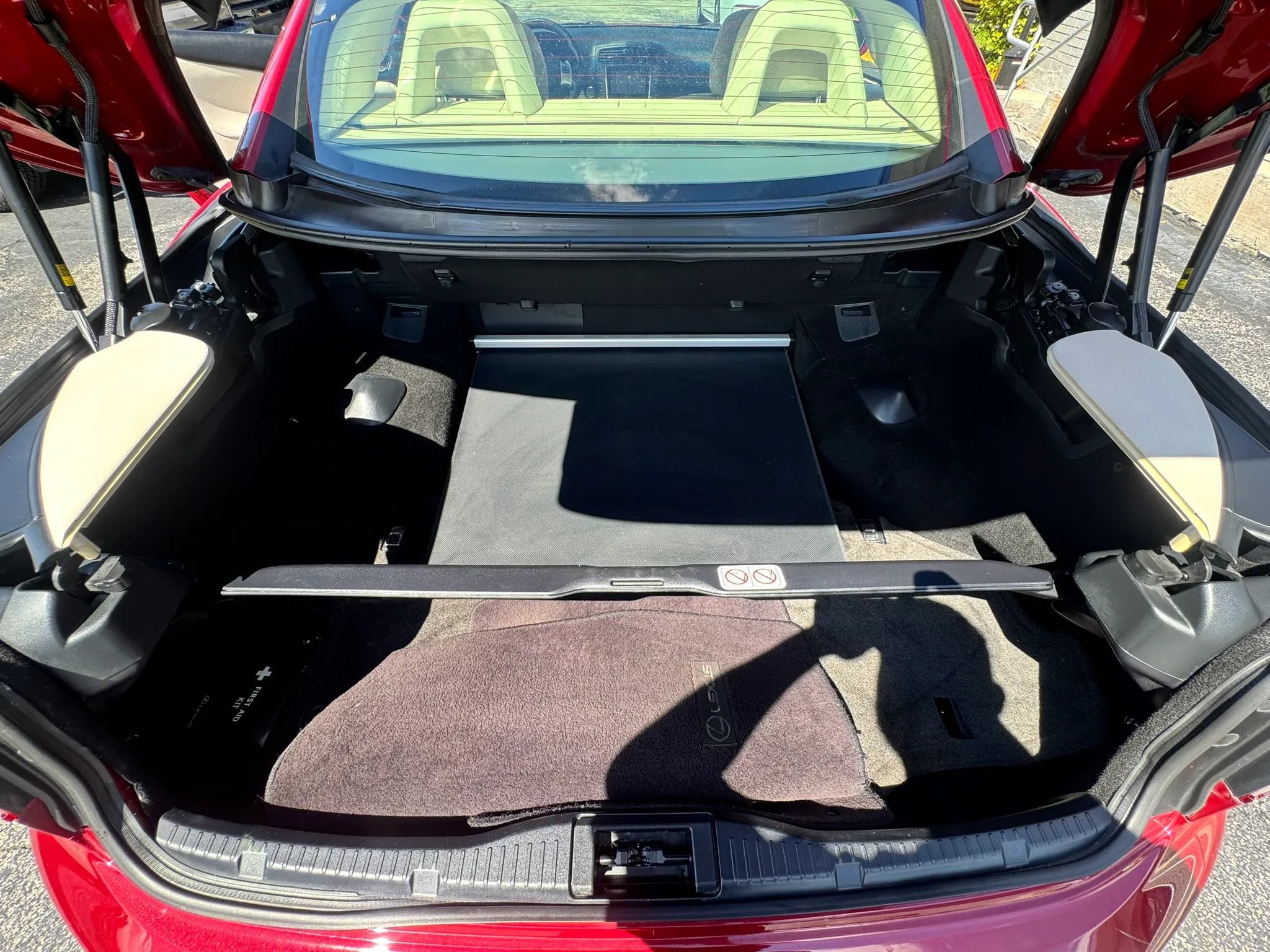 Used 2012 Lexus IS 350C RWD image 32