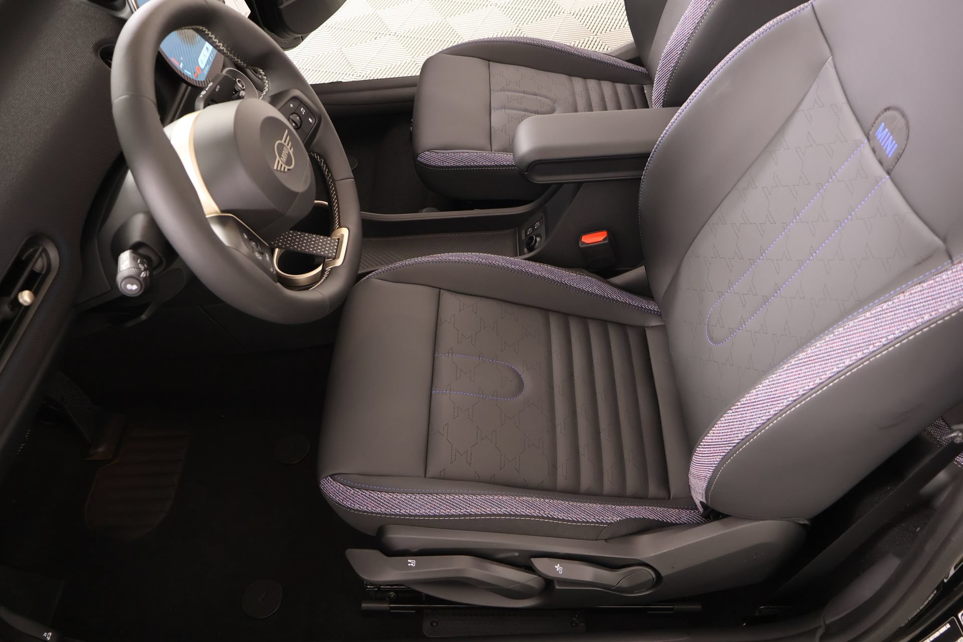 New 2026 MINI Cooper S FWD image 11