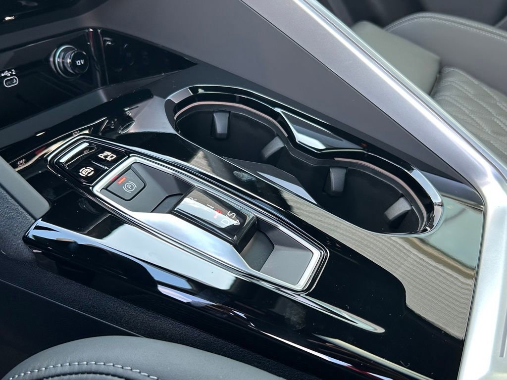 New 2025 Audi SQ5 Premium Plus image 21