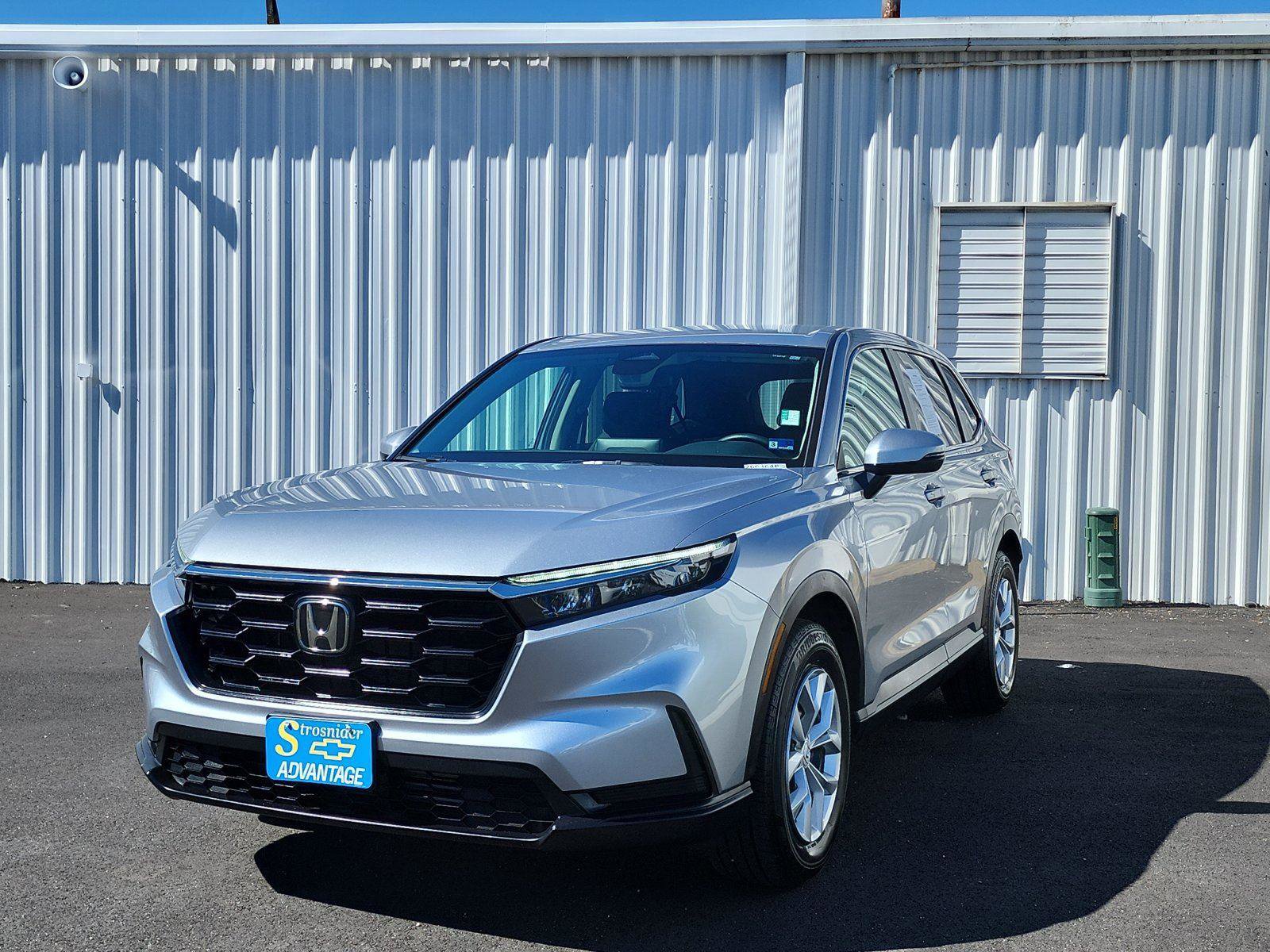 Used 2025 Honda CR-V LX video 1