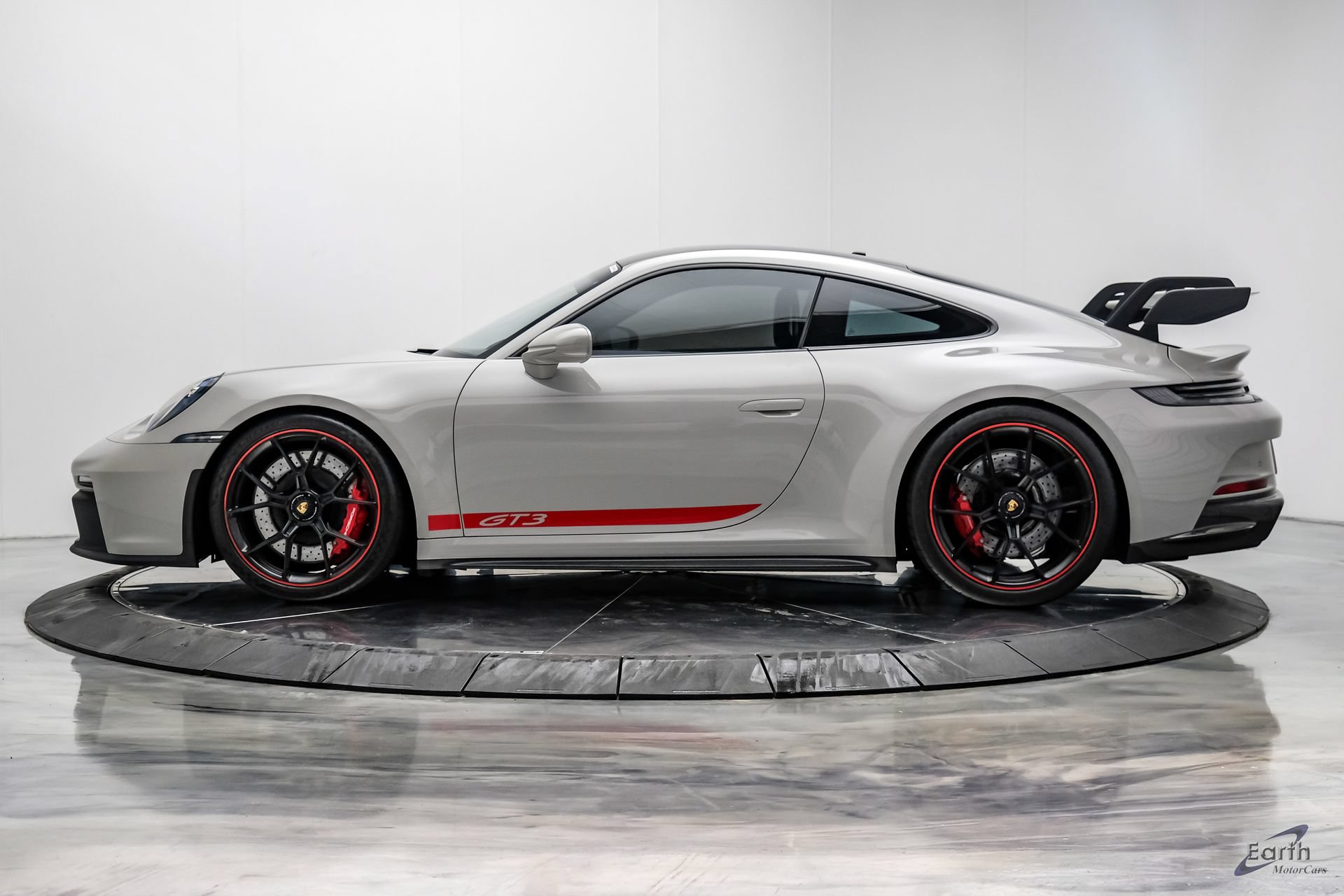 Used 2022 Porsche 911 GT3 RWD image 7