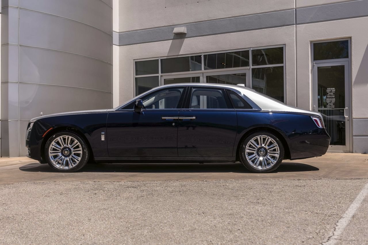 New 2025 Rolls-Royce Ghost AWD/4WD image 20