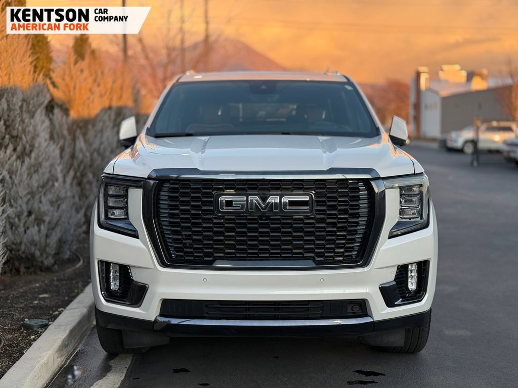 Used 2024 GMC Yukon Denali Ultimate image 2