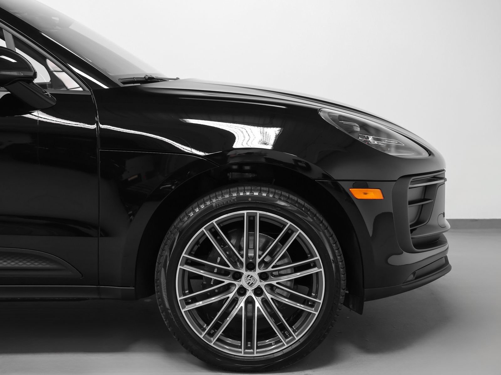 New 2026 Porsche Macan AWD/4WD image 14