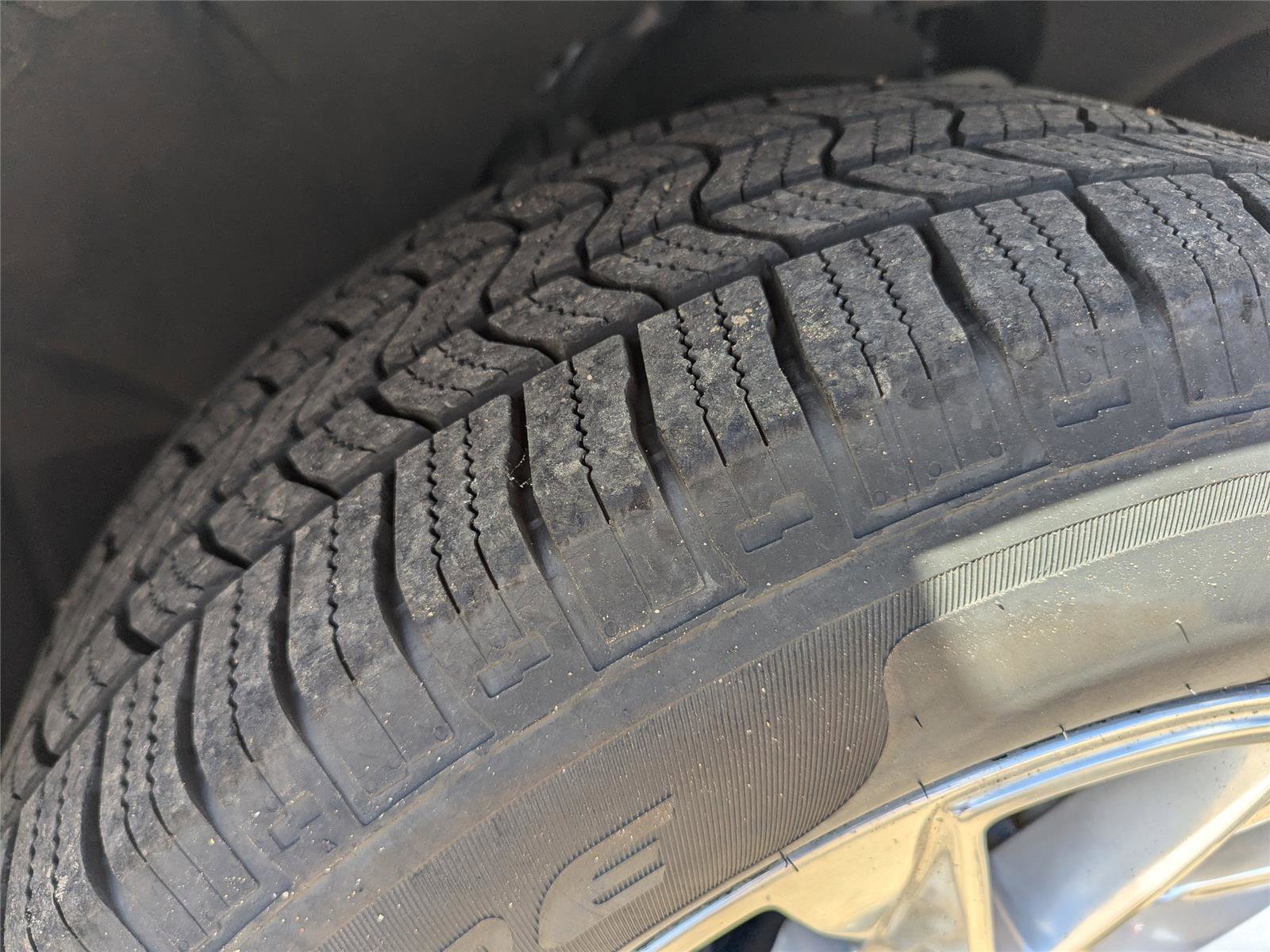 Used 2024 Chevrolet Tahoe Premier image 43