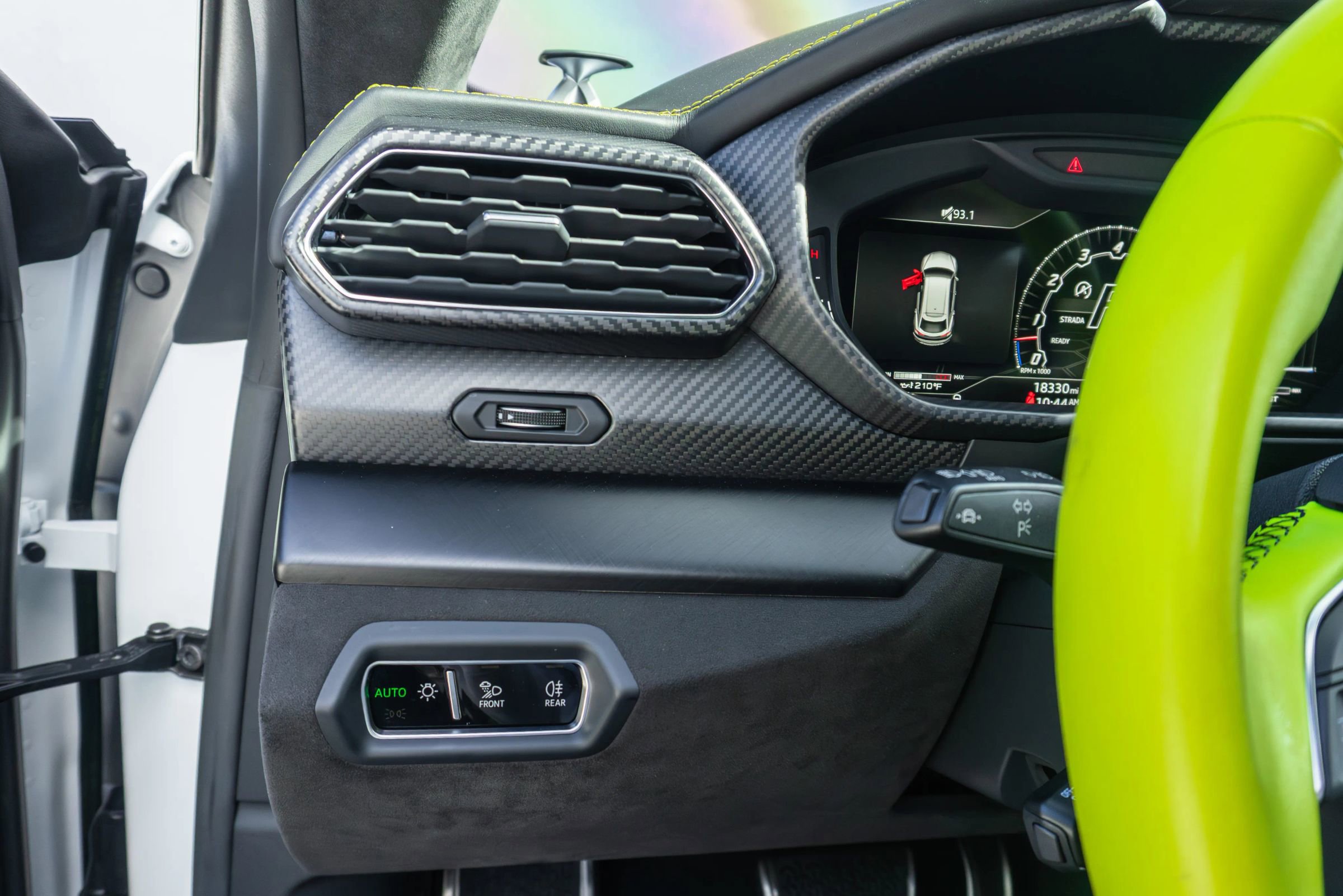 Used 2022 Lamborghini Urus image 70