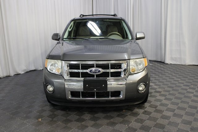 Used 2010 Ford Escape Limited image 2