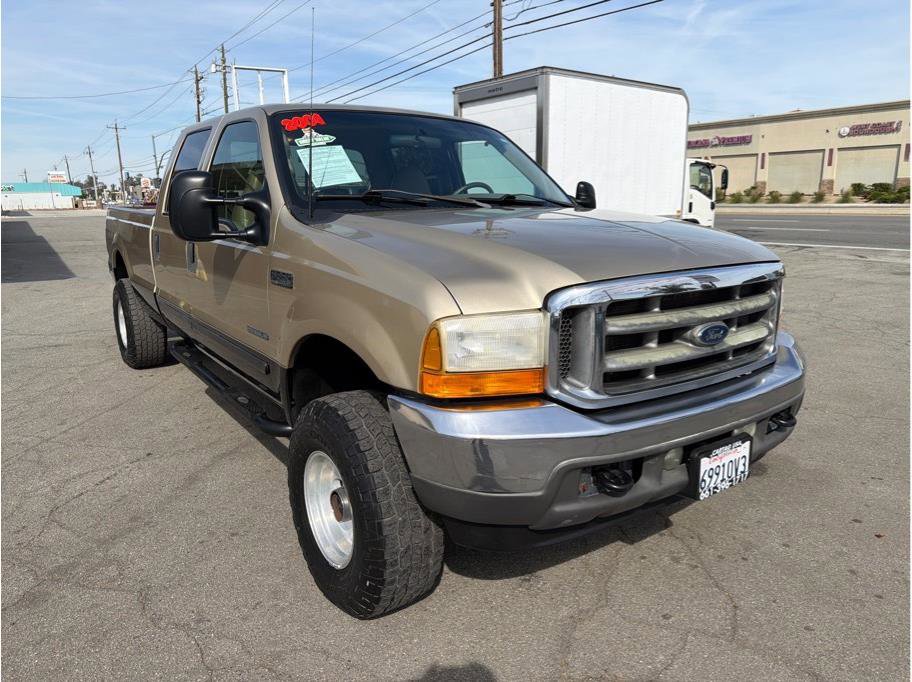 Used 2001 Ford F250 4x4 Crew Cab Super Duty image 3