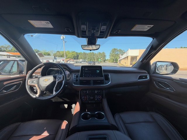 Used 2022 Chevrolet Tahoe High Country RWD image 11