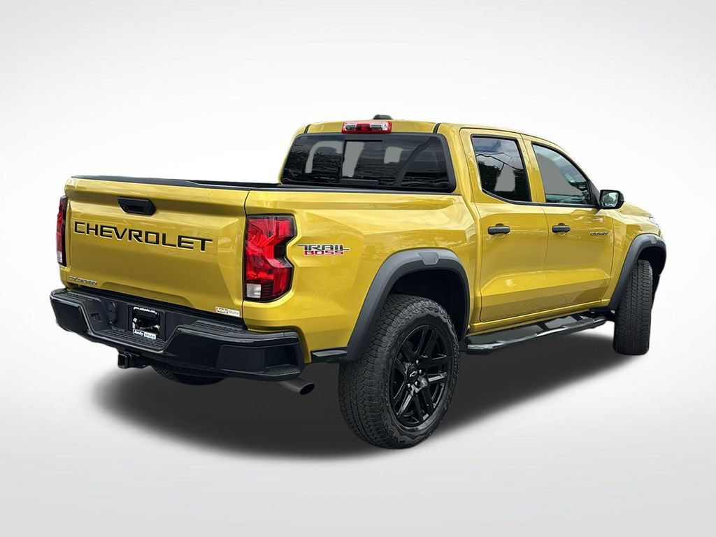 Used 2024 Chevrolet Colorado Trail Boss AWD/4WD image 7