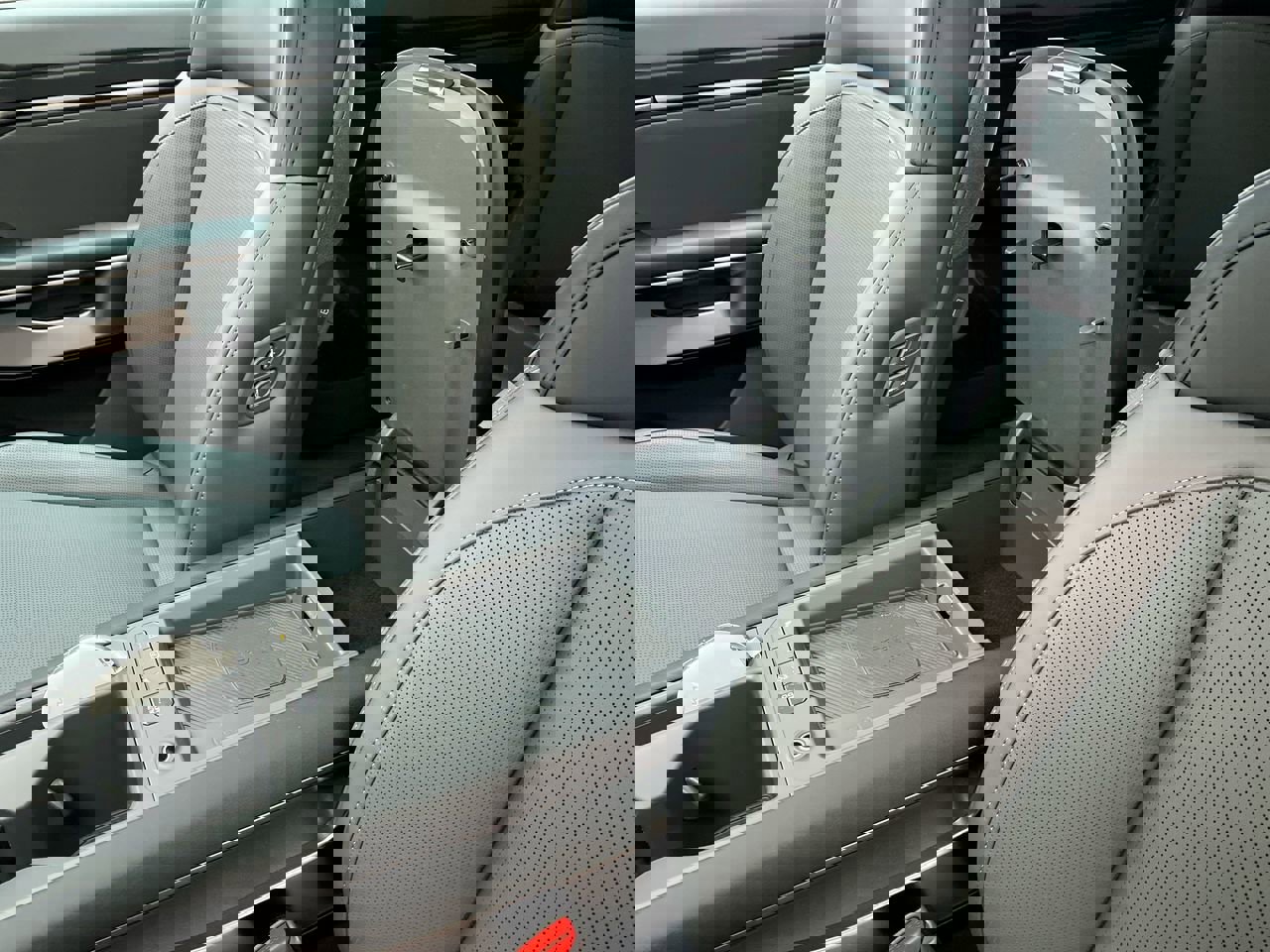 New 2026 Kia EV9 Light image 29